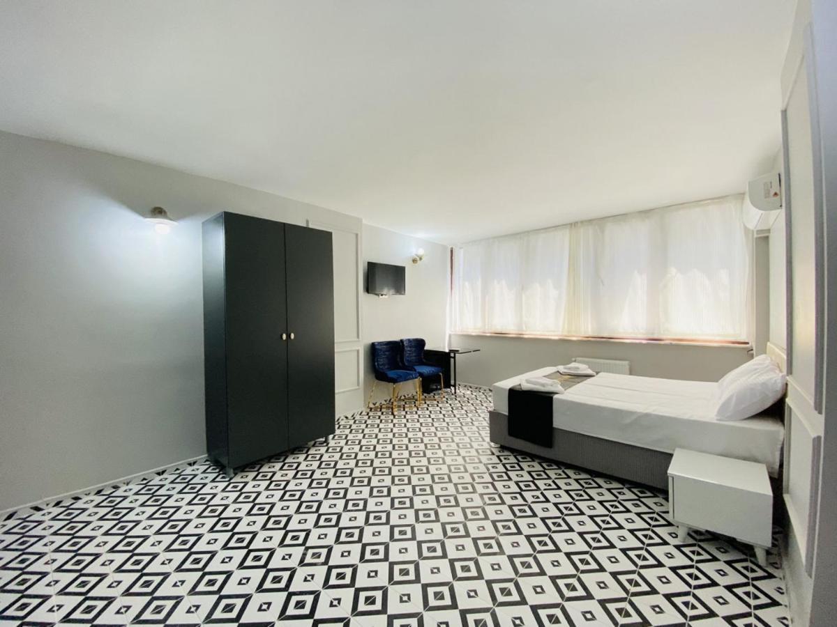 Pleasant Studio Flat In Kabatas Beyoglu Apartamento Istambul Exterior foto